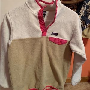 Patagonia pull over